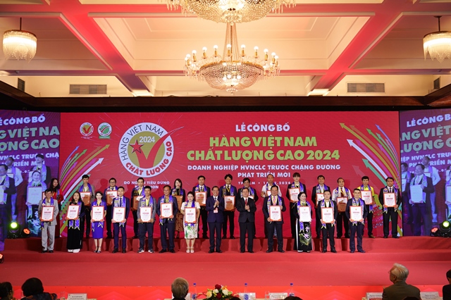Vedan Việt Nam vinh dự được nhận chứng nhân “Hàng Việt Nam chất lượng cao” năm 2024