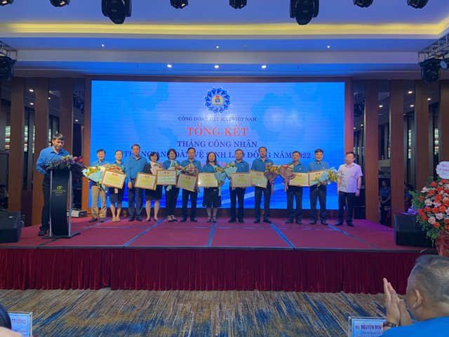 Công đoàn May 10 đạt nhiều giải thưởng cao của Công đoàn Dệt May Việt Nam