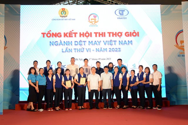 TCT May 10 đạt cú đúp giải Bàn tay Vàng Hội thi Thợ giỏi ngành Dệt May lần thứ VI