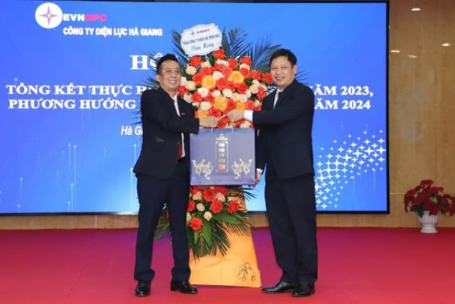 PC Hà Giang tổng kết công tác SXKD năm 2023, triển khai nhiệm vụ năm 2024