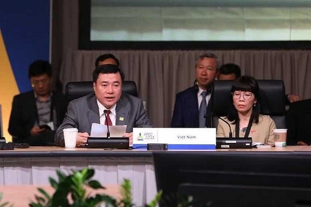 Thứ trưởng Nguyễn Sinh Nhật Tân tham dự Hội nghị Bộ trưởng Năng lượng APEC lần thứ 13