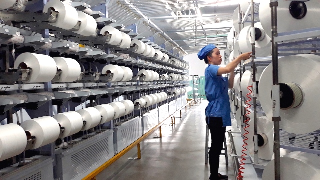 Những tín hiệu tích cực với doanh nghiệp xơ sợi, dệt may Việt Nam 