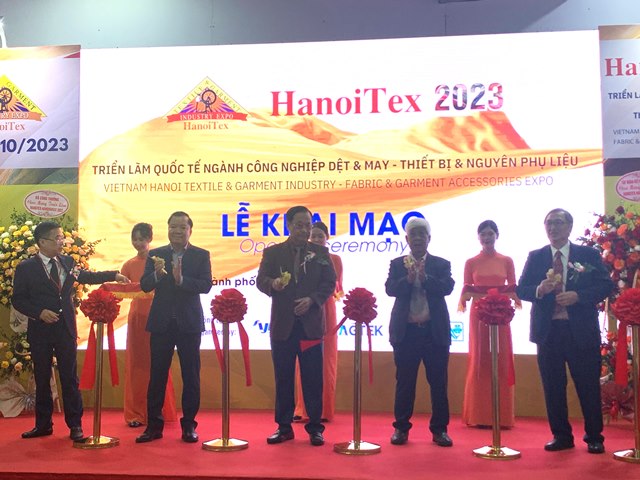 Triển lãm HanoiTex & HanoiFabric 2023: Cơ hội lớn cho doanh nghiệp ngành dệt may Việt Nam