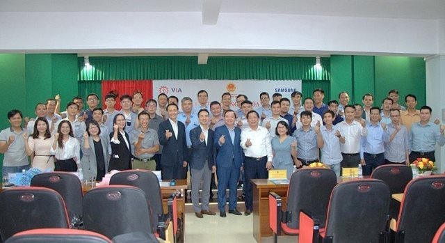 Bộ Công Thương khai giảng khoá đào tạo chuyên gia khuôn mẫu Việt Nam