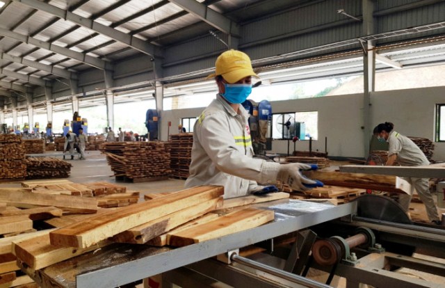 Phú Thọ đẩy mạnh thu hút đầu tư vào các cụm công nghiệp