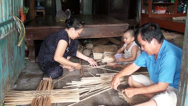 An Giang: Khuyến công hỗ trợ làng nghề đan đát Long Giang phát triển