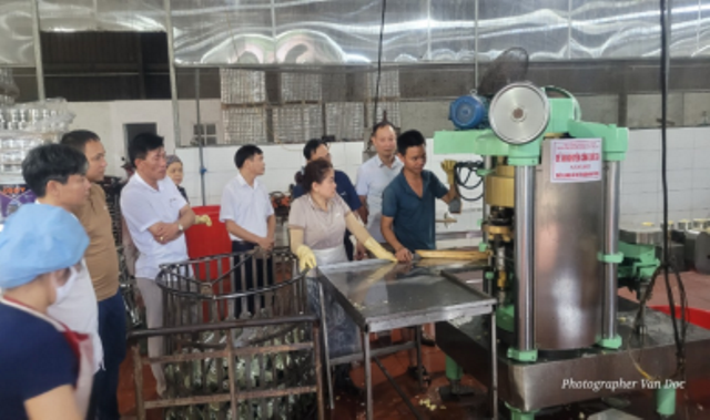 Ninh Bình tổ chức nghiệm thu đề án Hỗ trợ ứng dụng máy móc thiết bị tiên tiến vào sản xuất kinh doanh