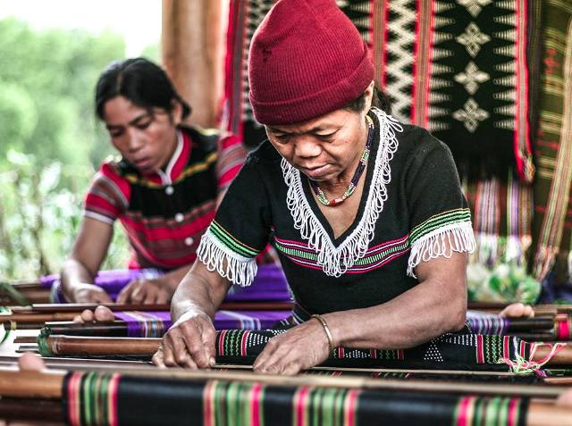 Thừa Thiên Huế: Vốn khuyến công sẽ tập trung hỗ trợ các làng nghề truyền thống
