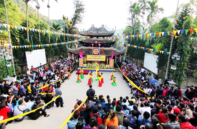 Lễ hội chùa Hương 2017: Sẵn sàng cho mùa lễ hội văn minh