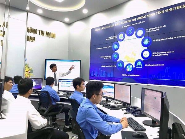 Khai trương thí điểm Trung tâm điều hành đô thị thông minh ở Ninh Thuận