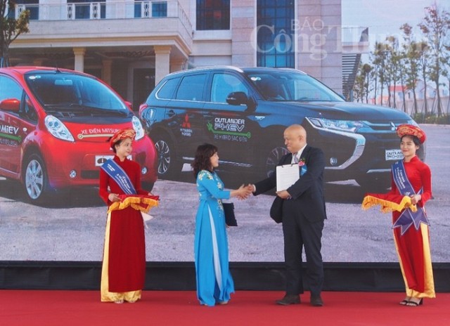 Đà Nẵng: Thí điểm triển khai ứng dụng công nghệ xe điện giảm khí thải CO2