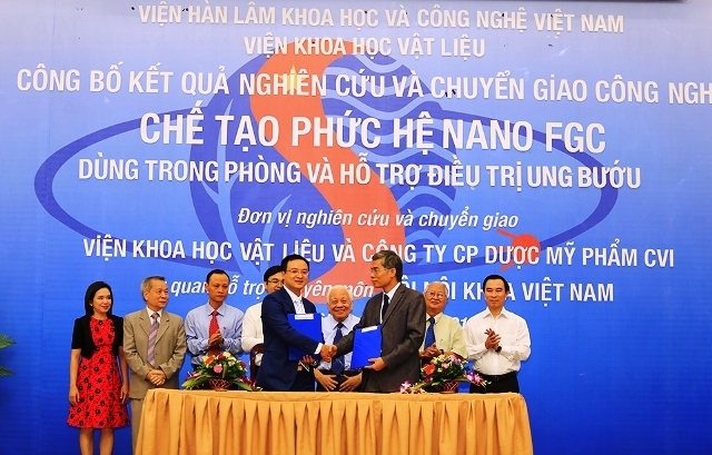 Việt Nam chế tạo thành công phức hệ Nano FGC trong hỗ trợ điều trị ung thư