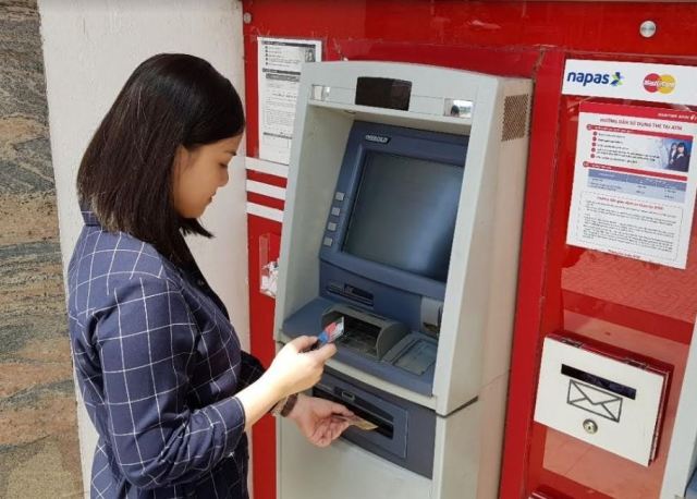 Cảnh báo nguy cơ tội phạm tấn công thẻ ATM giáp Tết 2019