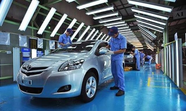 Việt Nam đồng ý giảm thuế đối với ô tô Nhật