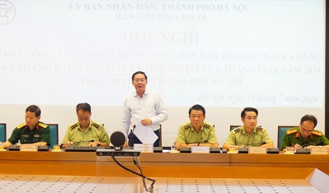 Hà Nội xử lý hơn 11.000 vụ gian lận thương mại và hàng giả trong 6 tháng đầu năm