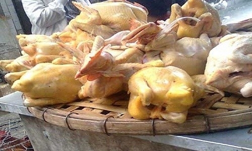 Dấu hiệu để nhận biết thịt gà bẩn của Trung Quốc