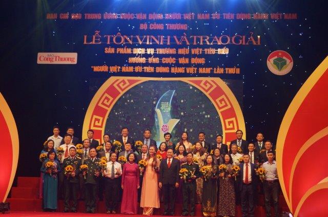 Vinh danh 96 doanh nghiệp nhận Giải thưởng sản phẩm, dịch vụ  Thương hiệu Việt tiêu biểu 2018