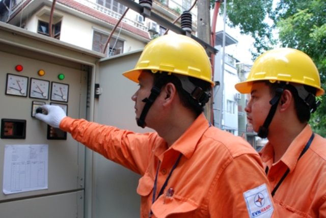 Đảm bảo cung cấp điện ổn định và liên tục cho Hà Nội
