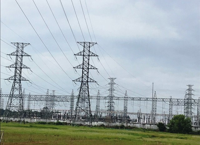 Đóng điện công trình nâng khả năng tải ĐZ 220 kV Củ Chi - Trảng Bàng