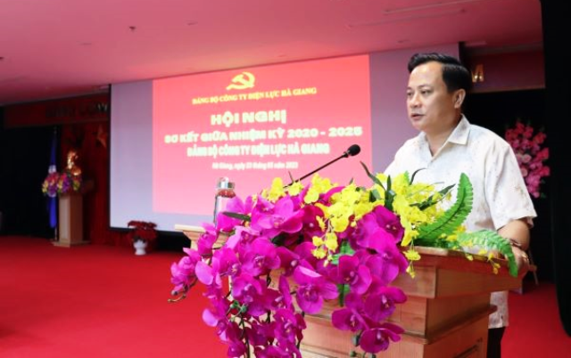 Đảng bộ Công ty Điện lực Hà Giang tổ chức Hội nghị giữa nhiệm kỳ 2020 - 2025 