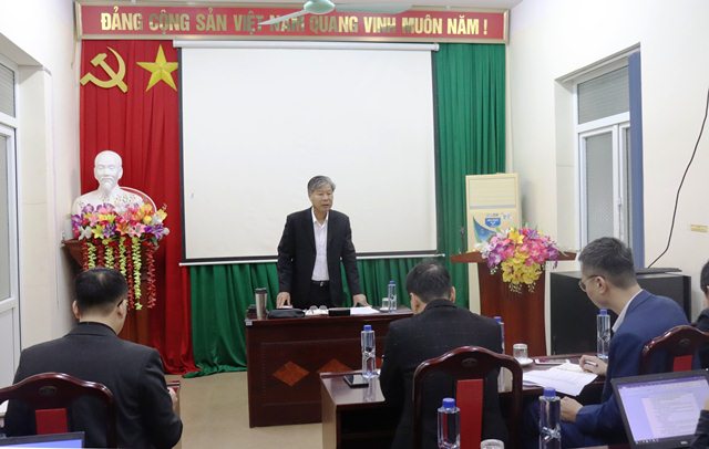 Phó Tổng giám đốc EVNNPC Lê Minh Tuấn họp kiểm điểm tiến độ Dự án xuất tuyến 110kV sau TBA 220kV Bắc Quang và các dự án đầu tư xây dựng năm 2023 của PC Hà Giang