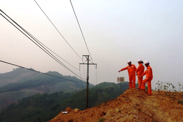 PC Hà Giang: Tập trung mọi nguồn lực để hoàn thành thi công, đóng điện vận hành các công trình đầu tư xây dựng năm 2023