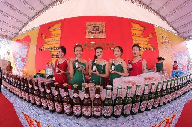 Hà Nội tưng bừng với Ngày hội bia được chờ đón nhất trong năm
