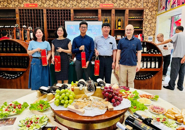 Trải nghiệm văn hóa vang tại Thăng Long Winery