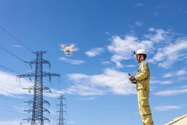 EVNNPT: Đẩy mạnh ứng dụng khoa học - công nghệ trong vận hành lưới điện truyền tải