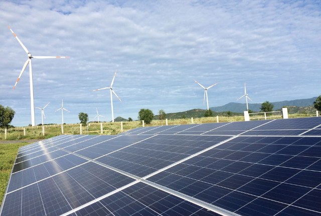 EVN nỗ lực giải toả công suất điện năng lượng tái tạo