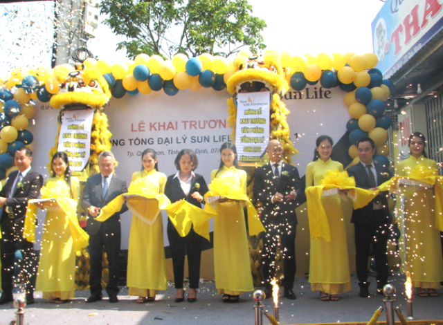 Công ty Bảo hiểm nhân thọ Sun Life Việt  Nam: Khai trương Văn phòng Tổng đại lý Sun Life 1 tại Bình Định