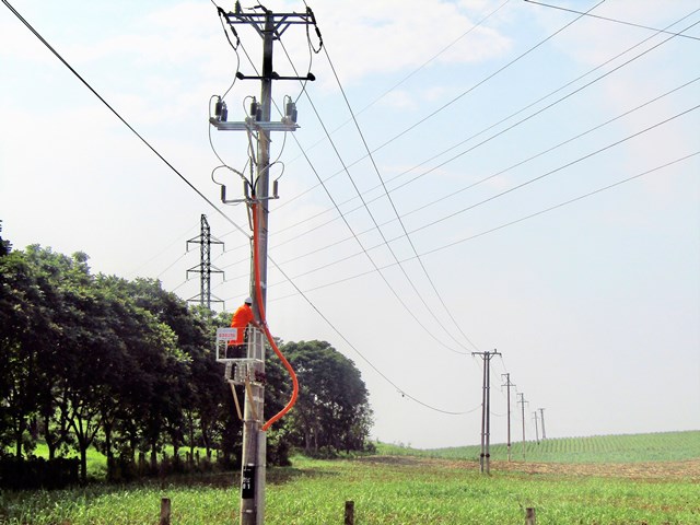 Điện lực Thường Xuân đóng điện thành công và đưa vào vận hành dự án đường dây 35 kV lộ 378E 9.3