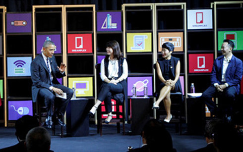 Tổng thống Obama nói gì với các doanh nhân trẻ Việt Nam?
