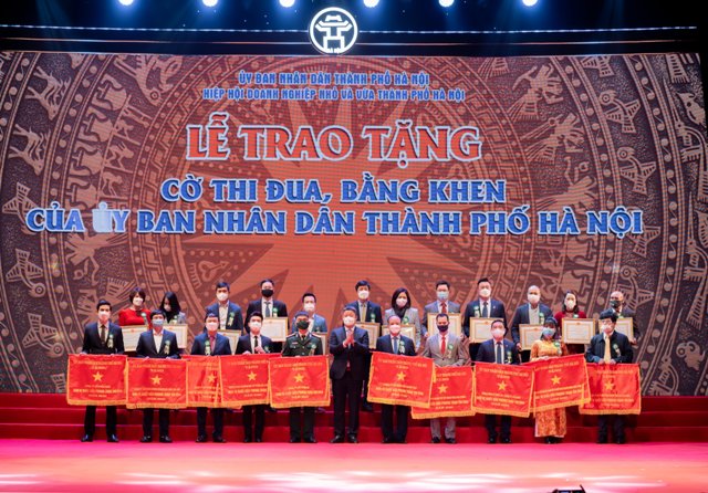 May 10 được tôn vinh Doanh nhân, doanh nghiệp Thăng Long năm 2021