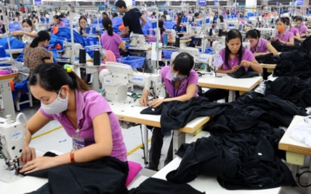 Thương mại đầu năm: Việt Nam nhập siêu 800 triệu USD tháng 1