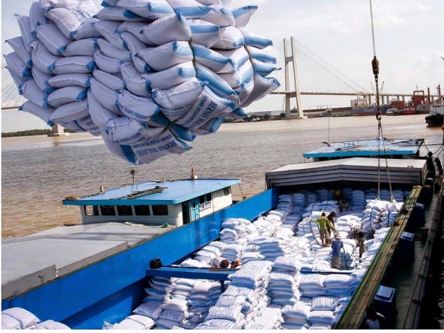 Đến năm 2030, Việt Nam phấn đấu tỷ lệ gạo xuất khẩu có thương hiệu đạt trên 40%