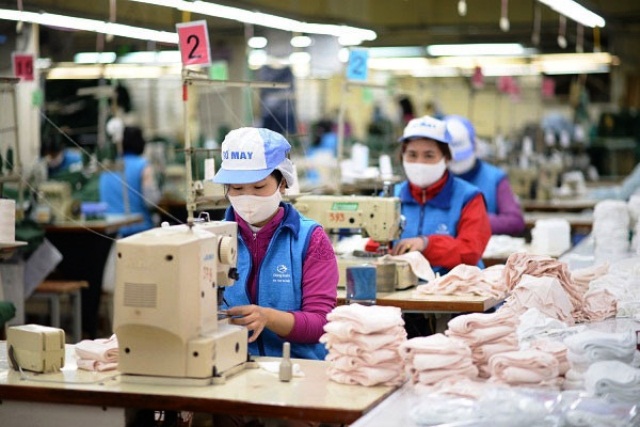 Việt Nam vươn lên tốp 3 quốc gia xuất khẩu dệt may thế giới