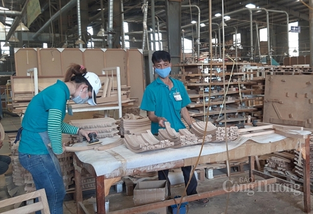 Xuất khẩu gỗ và sản phẩm gỗ của Việt Nam sẽ giảm mạnh trong 3 tháng tới