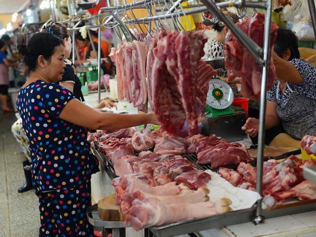 Giá thịt heo xuống thấp nhất 3 tháng qua