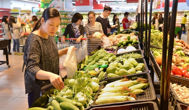 Giá xăng, thực phẩm đẩy CPI tháng 11 tăng mạnh