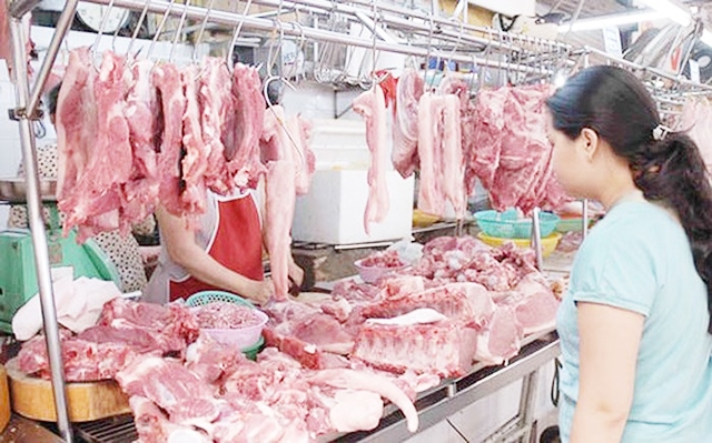 Thị trường thịt lợn 'ấm' trở lại
