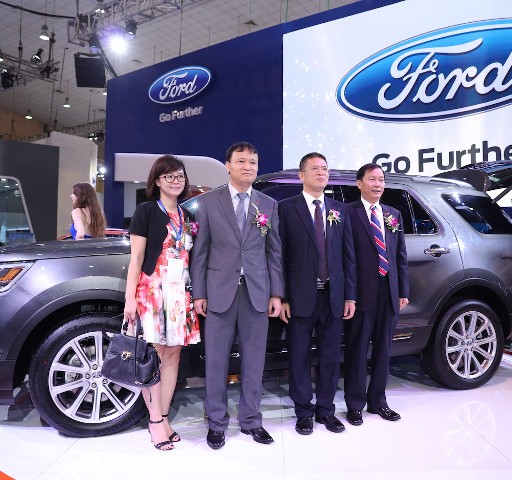 Ford ra mắt Explorer hoàn toàn mới tại Triển lãm ô tô Việt Nam