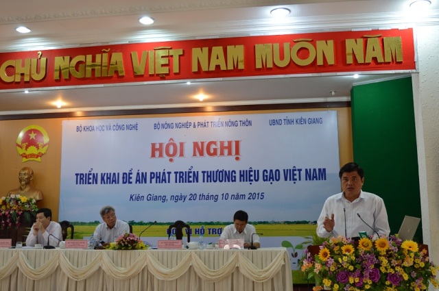 Cấp thiết xây dựng thương hiệu gạo Việt Nam