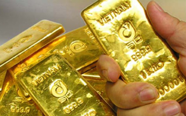 Giá vàng tăng kỷ lục, đạt mức cao nhất trong 1 năm