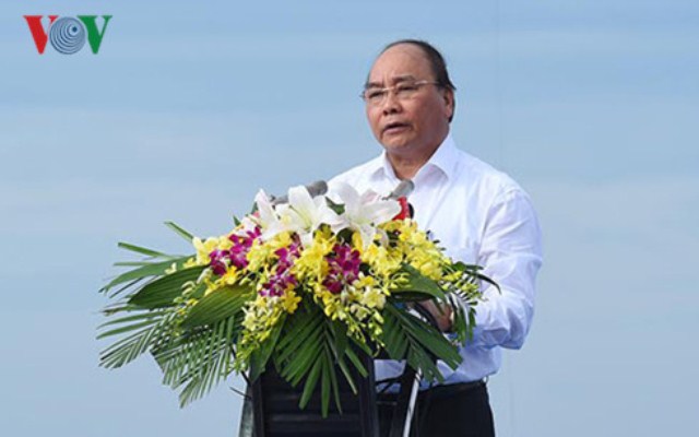 Thủ tướng: “Cùng nhau gìn giữ hòa bình trên mỗi ngọn sóng Biển Đông“