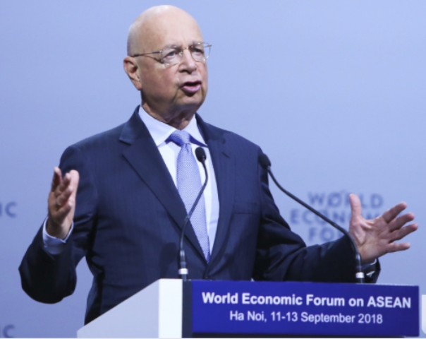 Chủ tịch WEF: 'Đừng e ngại Công nghiệp 4.0 cướp mất việc làm'