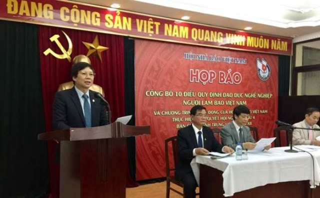 Công bố quy định 10 điều về Đạo đức nghề nghiệp người làm báo Việt Nam