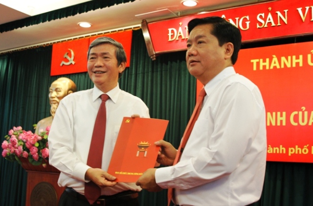 Ủy viên Bộ Chính trị Đinh La Thăng làm Bí thư Thành ủy TPHCM