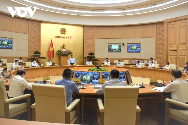 Thủ tướng chủ trì hội nghị trực tuyến với 27 địa phương phía Nam về công tác chống dịch