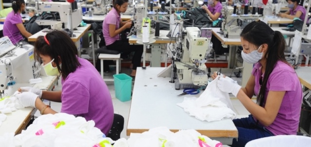 Ngành dệt may Việt Nam và bài toán sản xuất vải nội địa